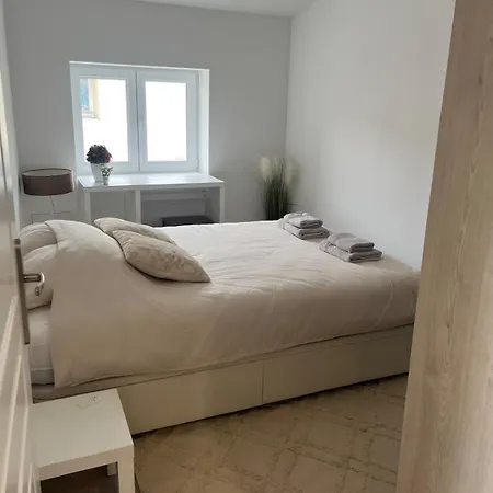 T2 Moderne Ambares-et-Lagrave